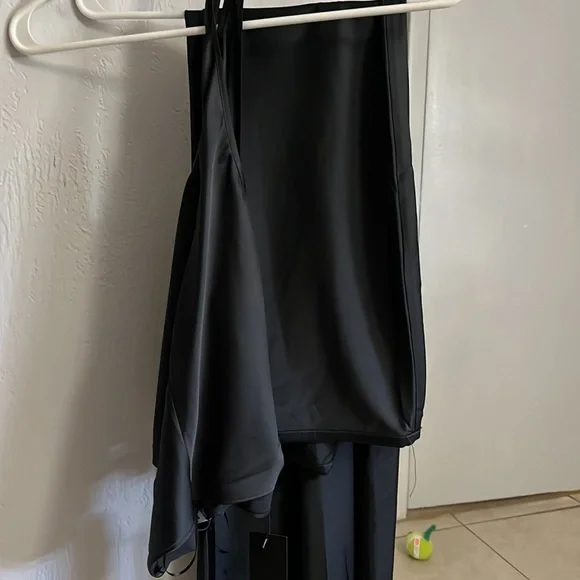 Lioness low rise maxi skirt and matching halter top in small color dark olive - Picture 2 of 5